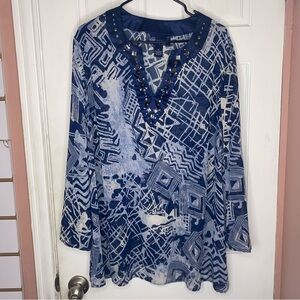 SUSAN GRAVER STYLE Blue and White Printed Embellished Sheer Tunic Blouse V-Neck